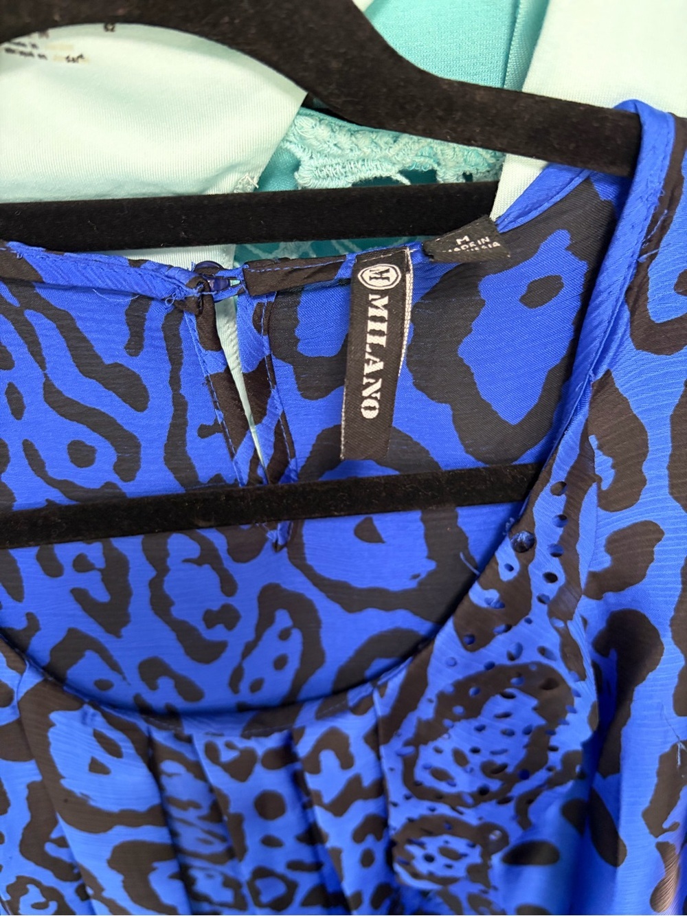 Milano Royal Blue and Black Animal Print Sleeveless Top M - Picture 4 of 7